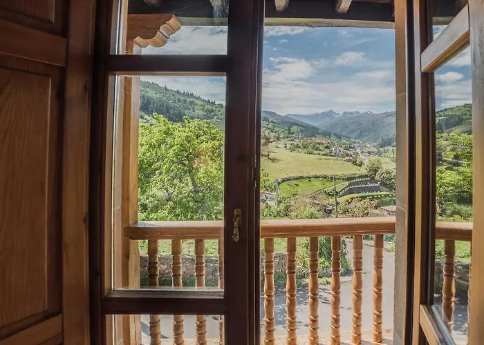 منزل ريفي Mirador De Picos Aliezo